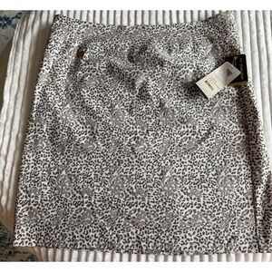 Lisette Black Leopard Print Skirt Size 16 Flattering Fit Built In Water Control